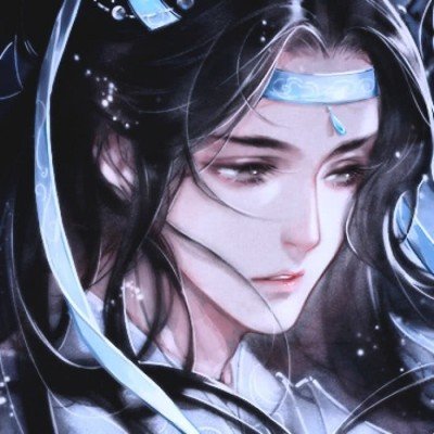 3名女生轮流背走失男孩去派出所
